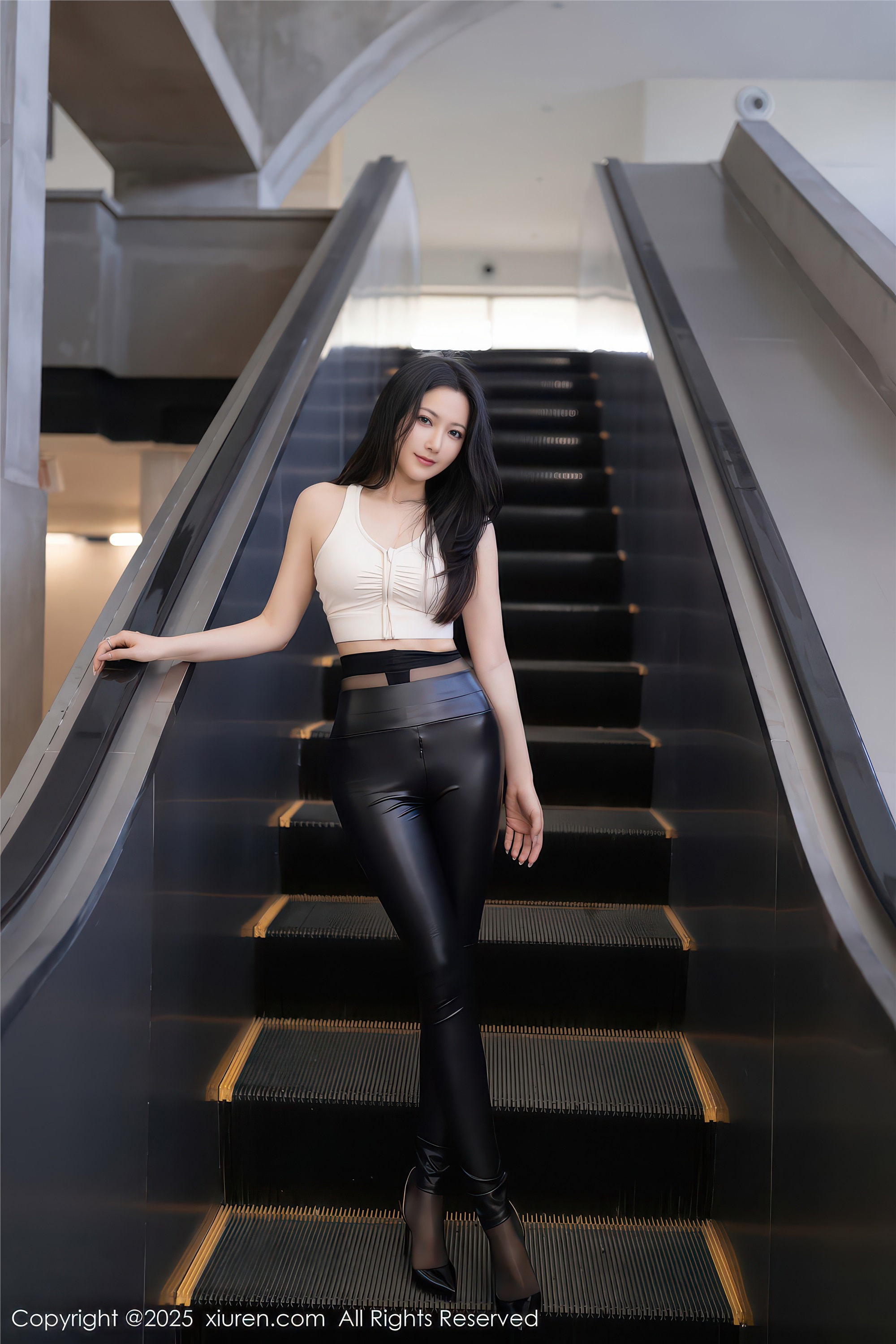 Xiuren秀人网 2025.11.21 NO.11021 鱼子酱Fish